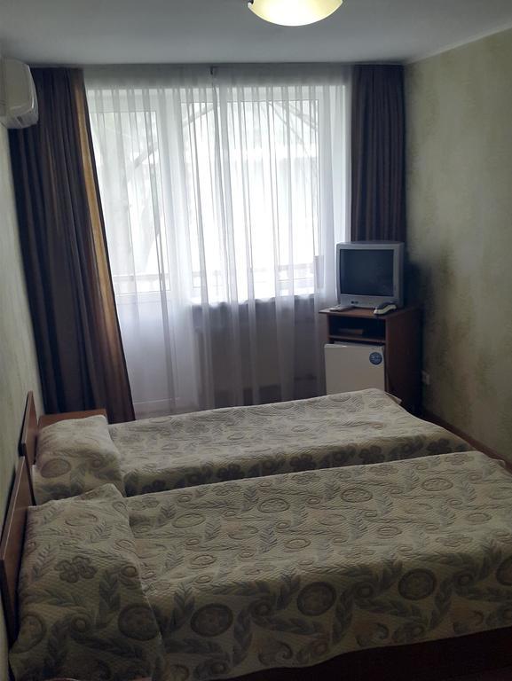 Marrion Hotel Odessa Esterno foto