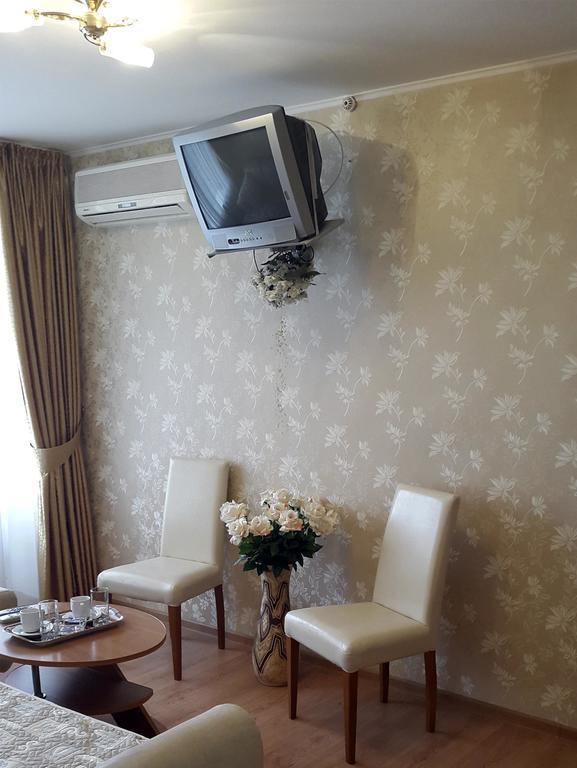 Marrion Hotel Odessa Esterno foto