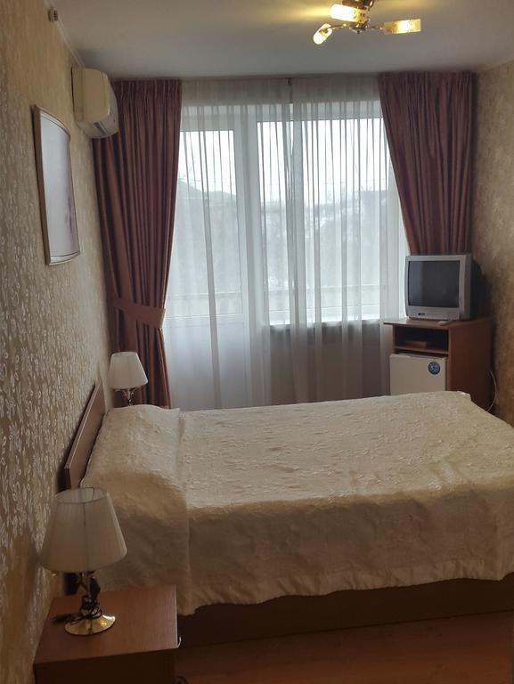 Marrion Hotel Odessa Esterno foto